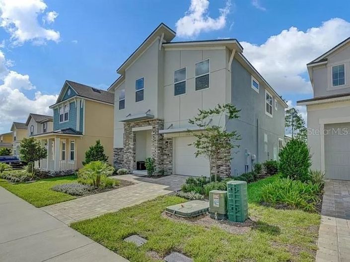 Image No.2-4 Bed House for sale
