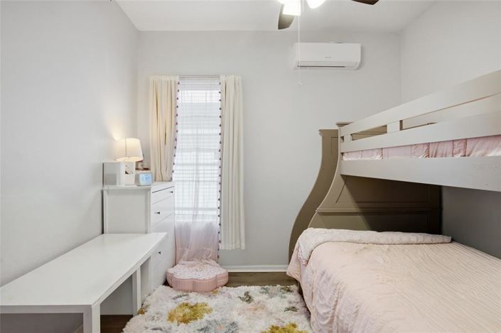 Image No.31-5 Bed House for sale