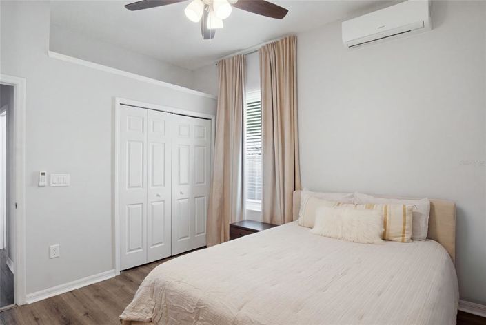 Image No.32-5 Bed House for sale