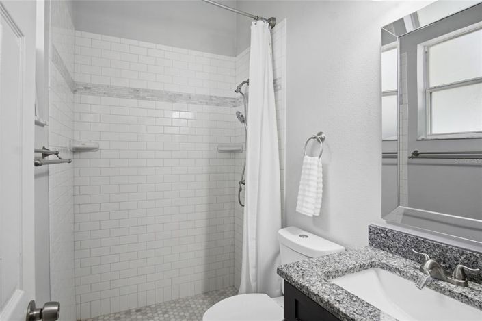 Image No.33-5 Bed House for sale