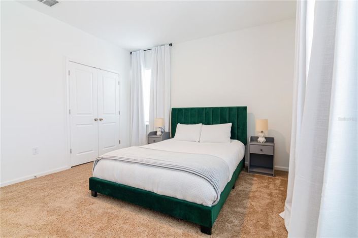 Image No.38-6 Bed House for sale