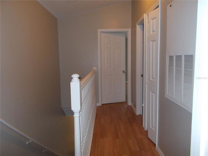 Image No.16-3 Bed Townhouse for sale