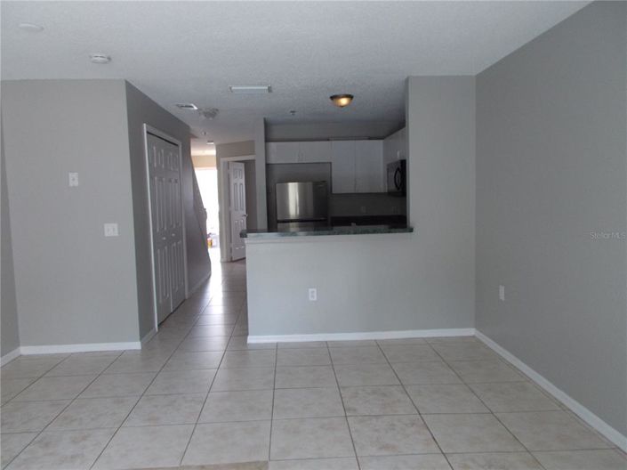 Image No.26-3 Bed Townhouse for sale