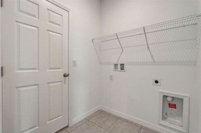 Image No.19-3 Bed House for sale