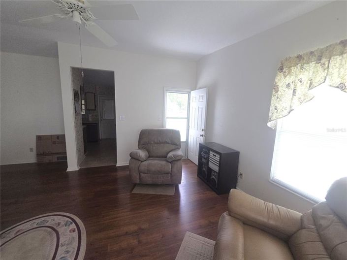 Image No.21-2 Bed House for sale