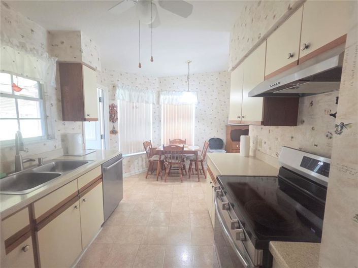 Image No.32-2 Bed House for sale