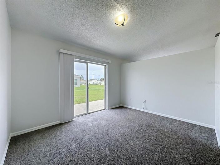 Image No.11-3 Bed House for sale