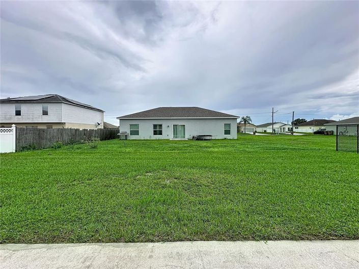 Image No.39-3 Bed House for sale