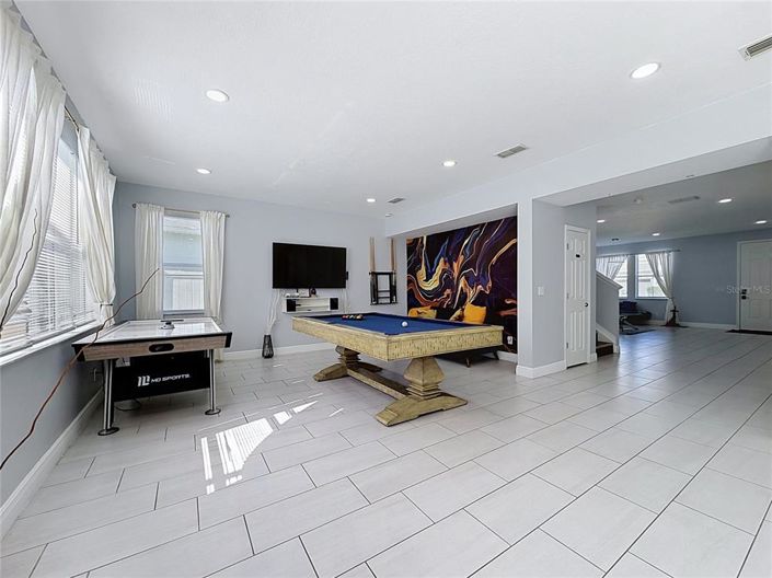 Image No.12-6 Bed House for sale