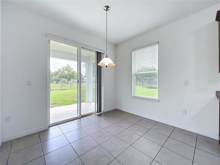 Image No.22-6 Bed House for sale
