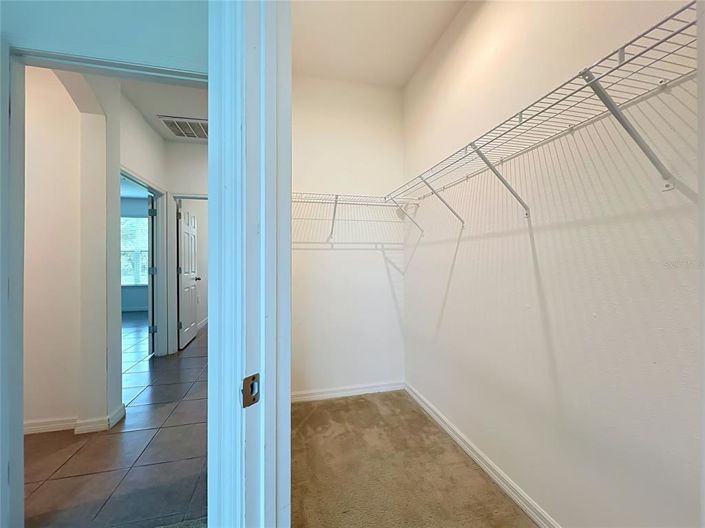 Image No.48-6 Bed House for sale