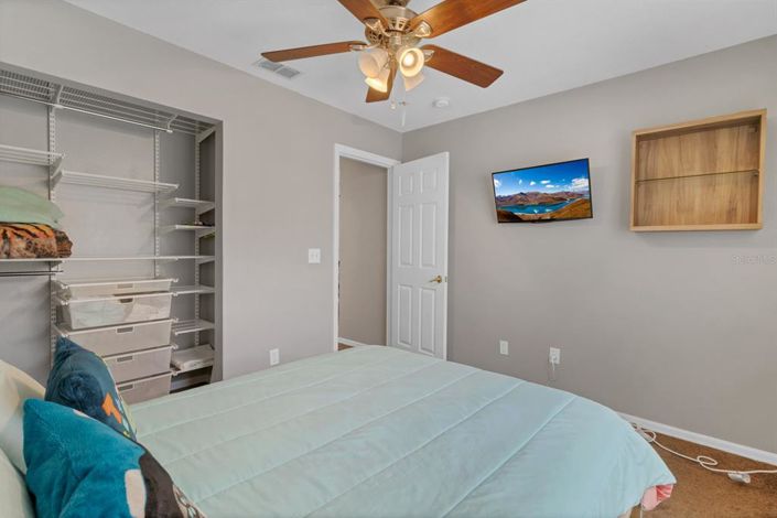 Image No.20-3 Bed House for sale