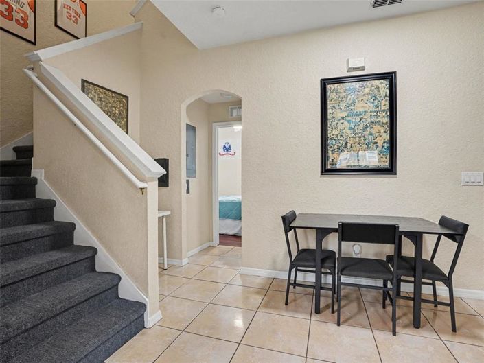 Image No.5-3 Bed Townhouse for sale