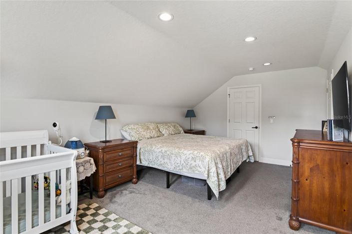 Image No.37-5 Bed House for sale