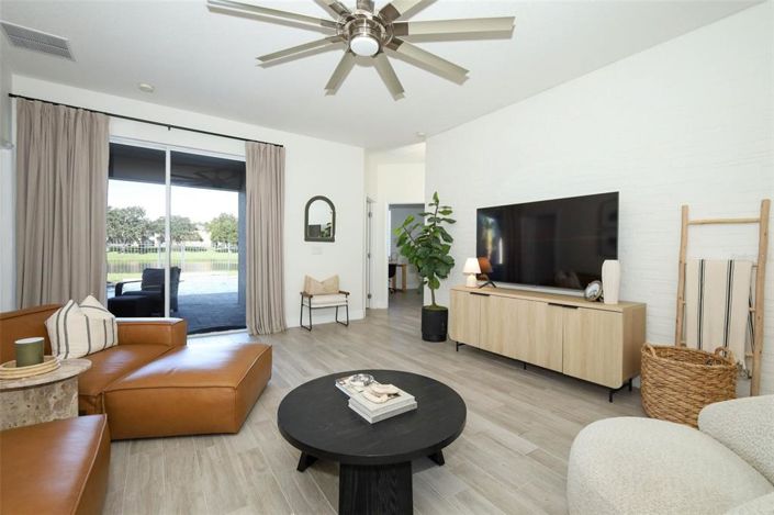 Image No.13-3 Bed House for sale