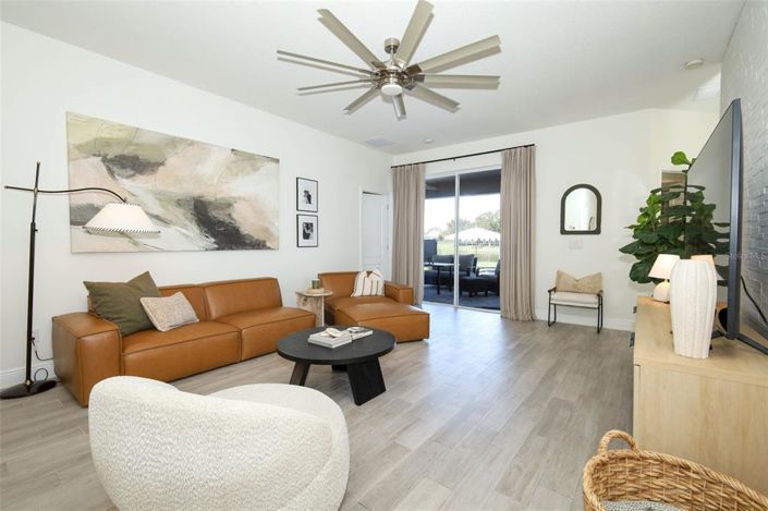 Image No.14-3 Bed House for sale
