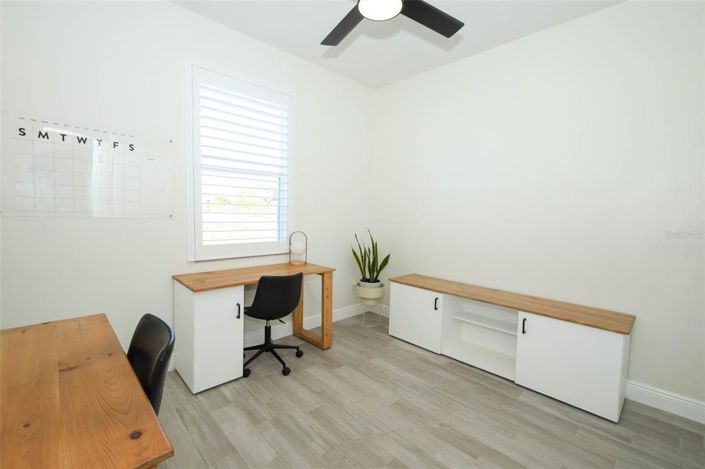 Image No.18-3 Bed House for sale