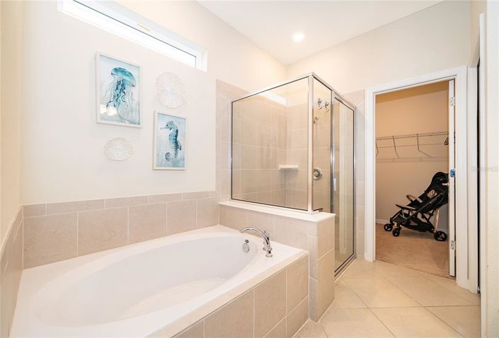 Image No.28-5 Bed House for sale