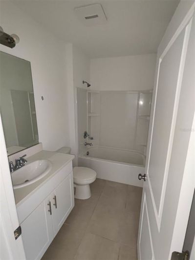 Image No.15-4 Bed House for sale