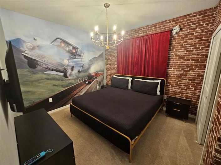 Image No.4-5 Bed Townhouse for sale
