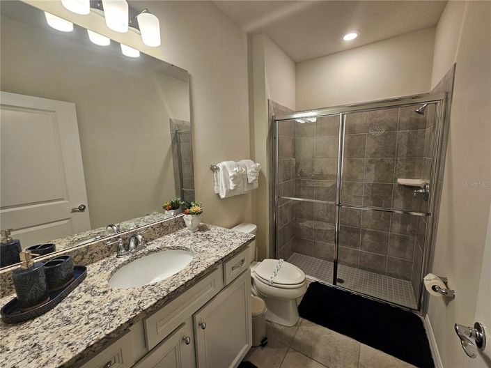 Image No.6-5 Bed Townhouse for sale