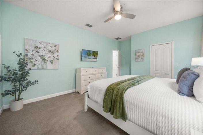 Image No.16-8 Bed House for sale