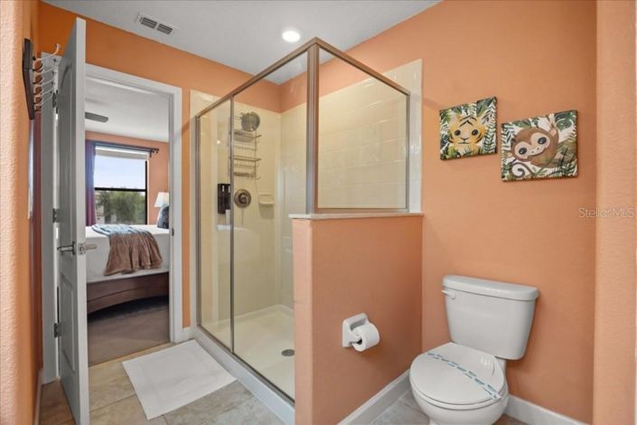 Image No.41-8 Bed House for sale