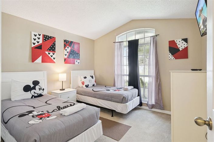 Image No.18-3 Bed House for sale