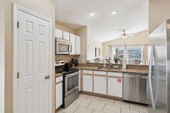 Image No.8-3 Bed House for sale