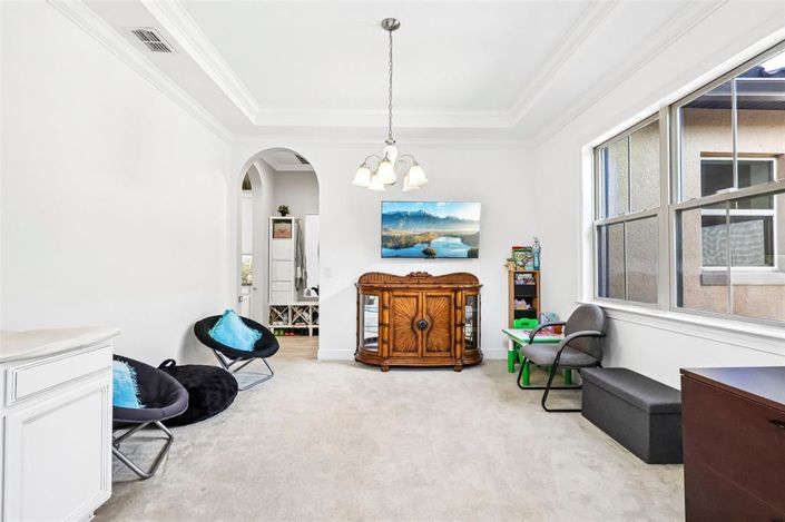 Image No.10-6 Bed House for sale