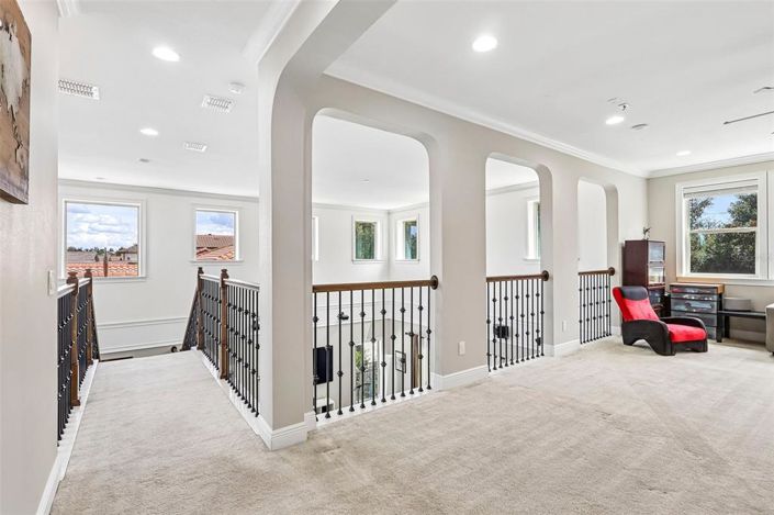 Image No.38-6 Bed House for sale