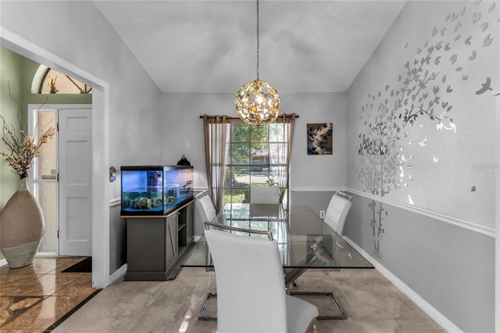 Image No.9-3 Bed House for sale