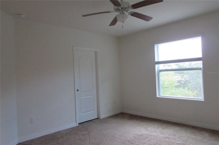 Image No.14-3 Bed Townhouse for sale