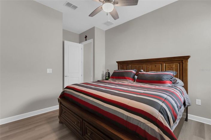 Image No.30-4 Bed House for sale