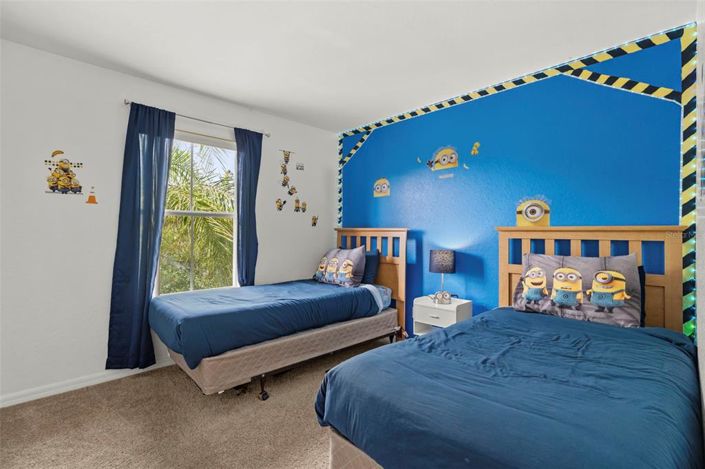 Image No.17-4 Bed Townhouse for sale