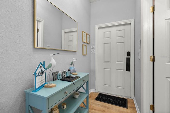 Image No.3-4 Bed Townhouse for sale
