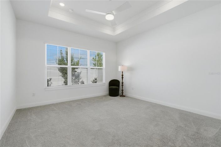 Image No.17-4 Bed House for sale