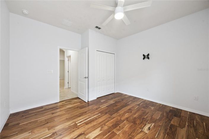 Image No.17-3 Bed House for sale