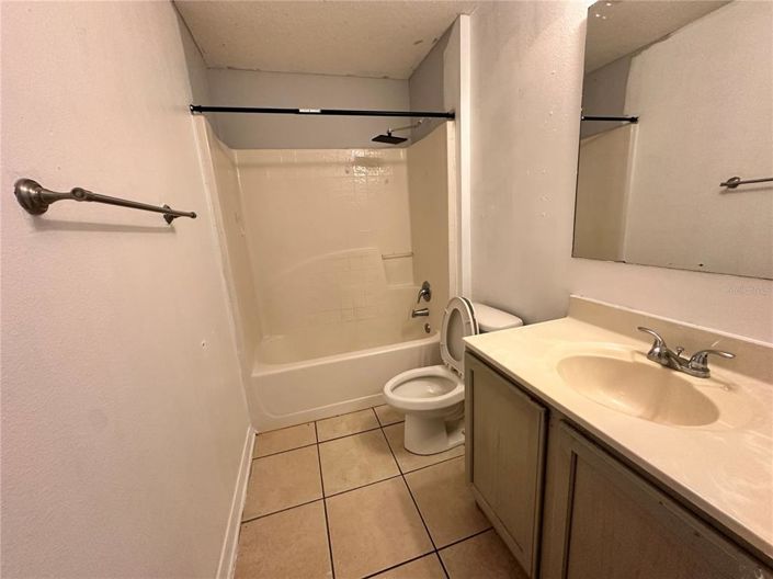 Image No.12-3 Bed House for sale