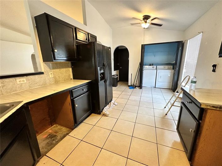 Image No.19-3 Bed House for sale