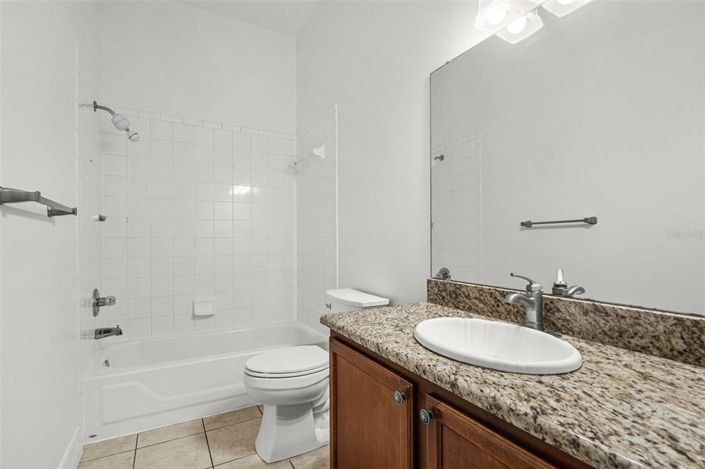 Image No.27-6 Bed House for sale