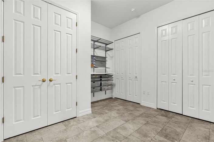 Image No.28-6 Bed House for sale