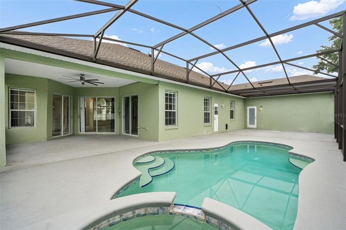 Image No.49-6 Bed House for sale