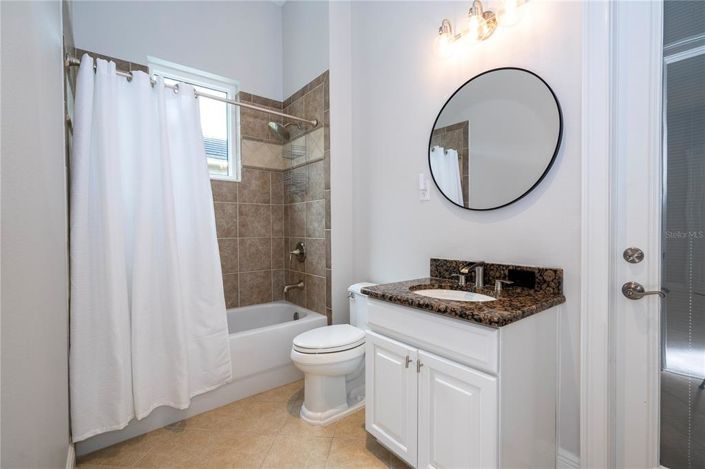 Image No.53-5 Bed House for sale