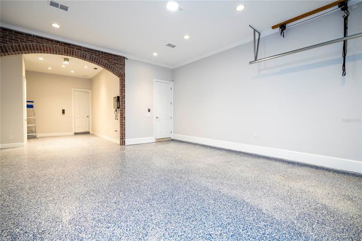 Image No.59-5 Bed House for sale