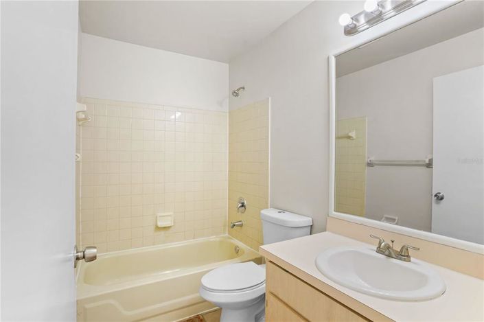 Image No.21-3 Bed House for sale