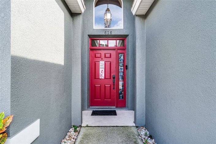 Image No.2-4 Bed House for sale