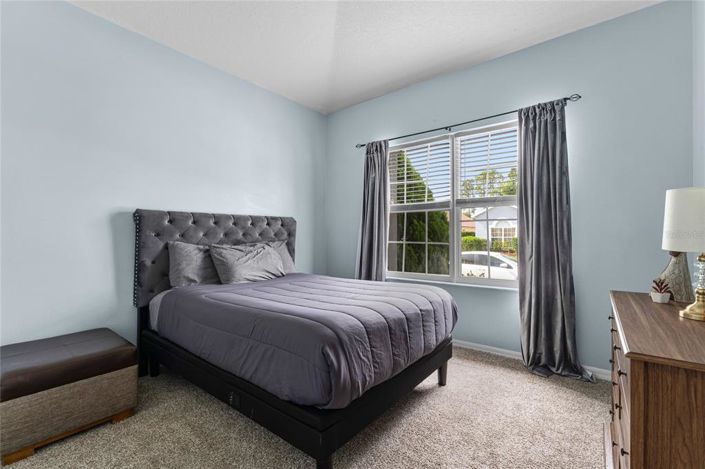 Image No.20-4 Bed House for sale