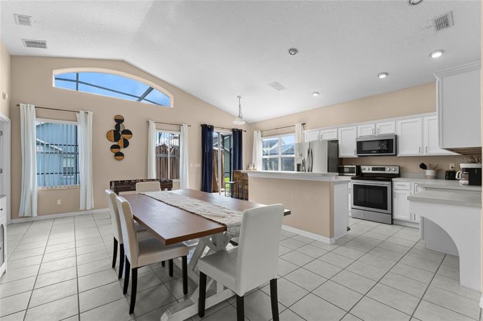 Image No.4-4 Bed House for sale