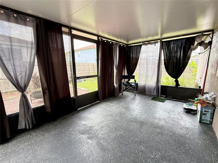 Image No.24-3 Bed House for sale